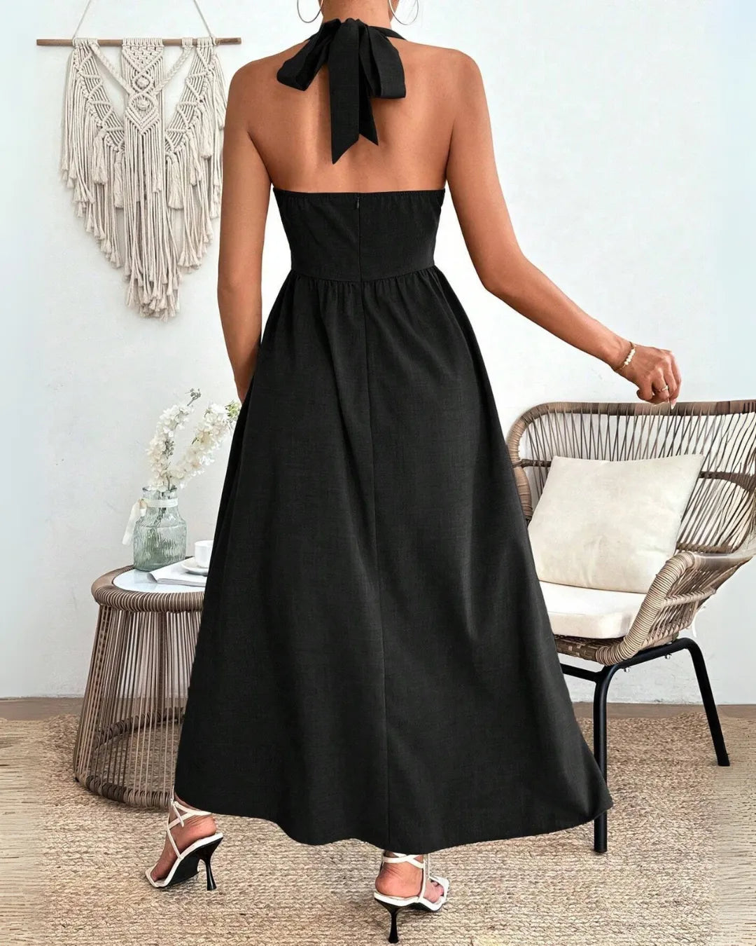 Robe Élégance d’Été – Dos Nu & Taille Nouée